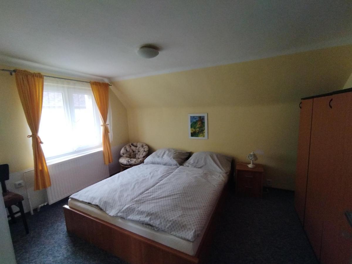 Apartman Se Zahradou Krnov Exterior photo